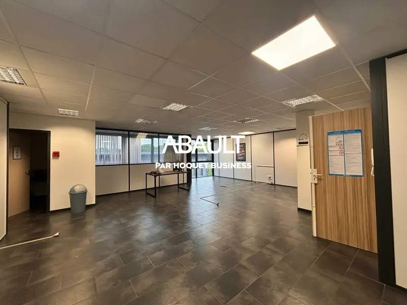Bureau à louer - Saint-Jean (31240) - 78 m² - 1 450 €/mois
