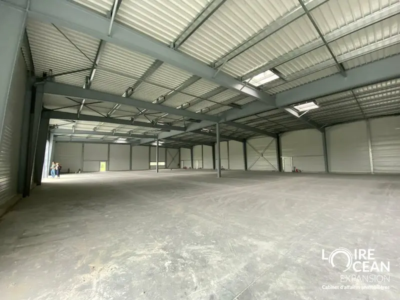Local Commercial à louer - Le Loroux-Bottereau (44430) - 406 m² - 3 721 €/mois