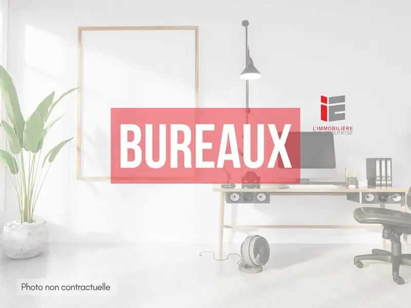 A VENDRE : SAINT MALO SUR AXE PRINCIPAL - BUREAUX DE 147 M²