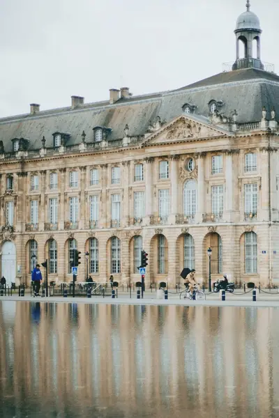 Local Commercial à louer - Bordeaux (33000) - 68 m² - 6 000 €/mois