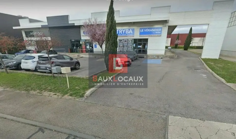 Local Commercial à louer - Nîmes (30000) - 310 m² - 2 987 €/mois