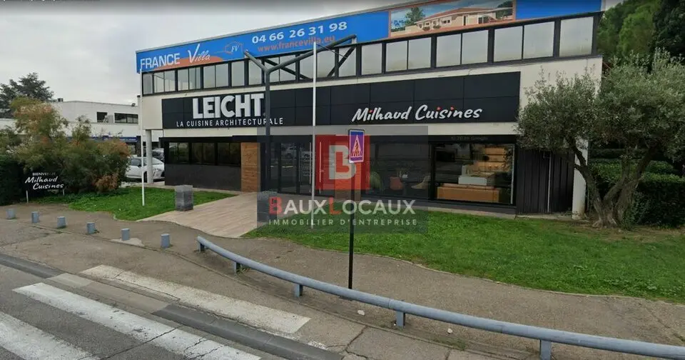 Local Commercial à louer - Nîmes (30000) - 230 m² - 3 666 €/mois