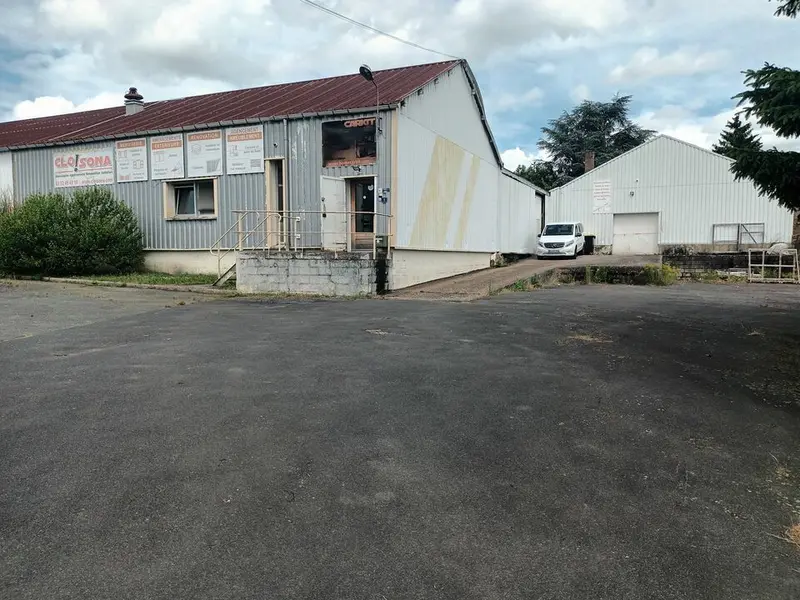 Entrepôt / Activité à vendre - Fleury-Sur-Andelle (27380) - 730 m²