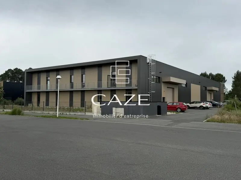 Entrepôt / Activité à vendre - Audenge (33980) - 2528 m²