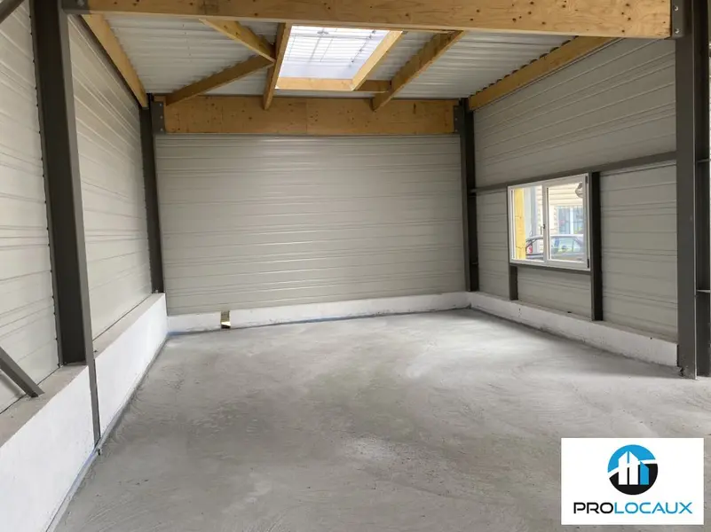 Entrepôt / Activité à louer - Andeville (60570) - 180 m² - 900 €/mois