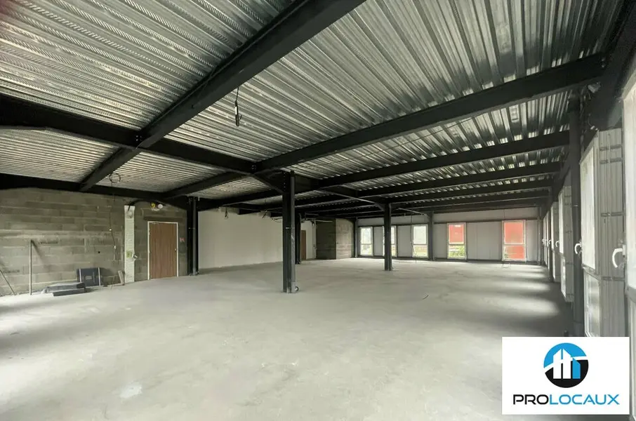 Bureau à louer - Villefranche-Sur-Saône (69400) - 215 m² - 1 791 €/mois
