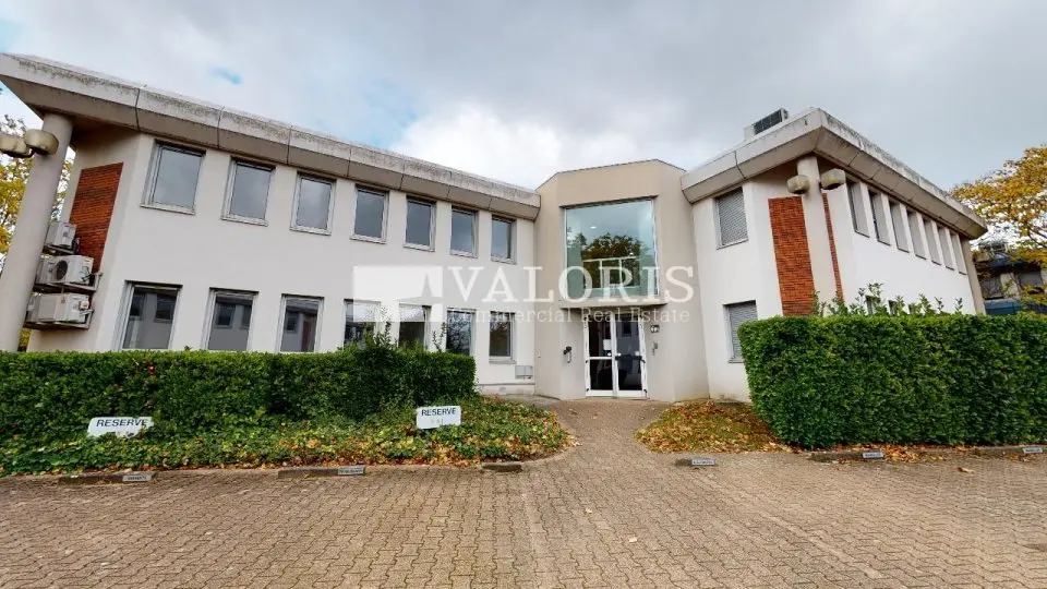 A louer Bureaux 420m² Bron