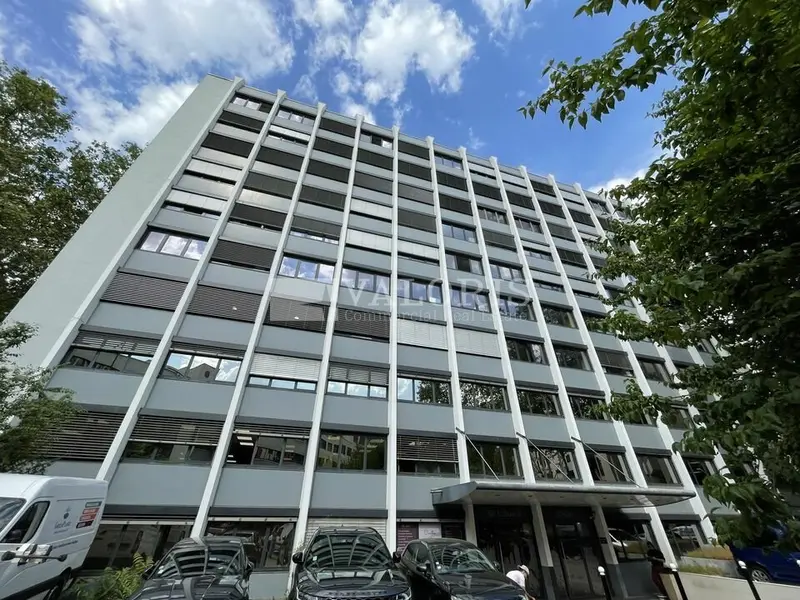 Bureau à louer - Villeurbanne (69100) - 139 m² - 1 505 €/mois