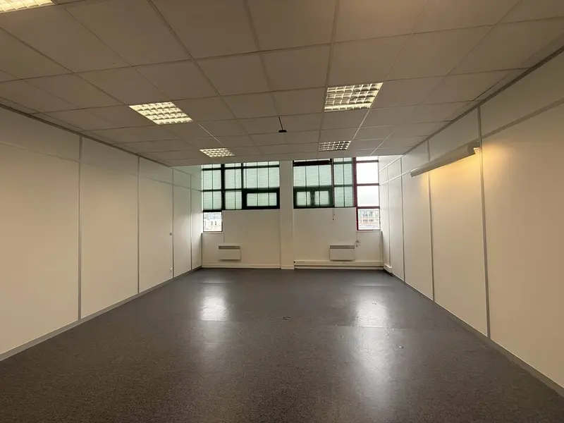 Bureau à louer - Beauvais (60000) - 92 m² - 915 €/mois