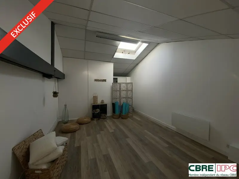 LOCATION - REF : 7675PC