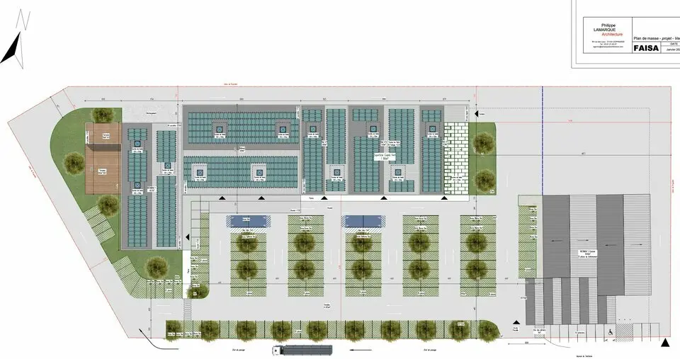 A louer Local commercial  2400m² Brive-la-Gaillarde