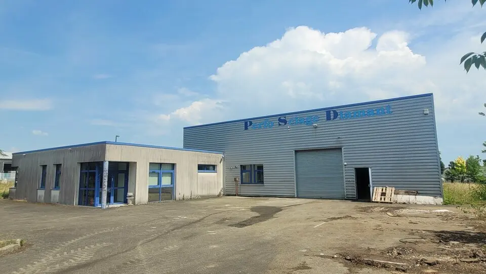 Entrepôt / Activité à louer - Maromme (76150) - 600 m² - 4 500 €/mois