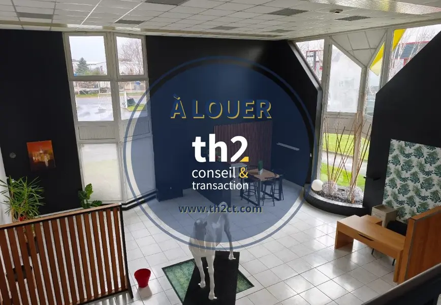 Bureau à louer - Fontaine-Étoupefour (14790) - 250 m² - 2 500 €/mois
