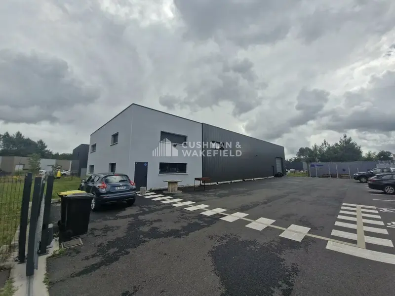 Entrepôt / Activité à vendre - Salaunes (33160) - 566 m²
