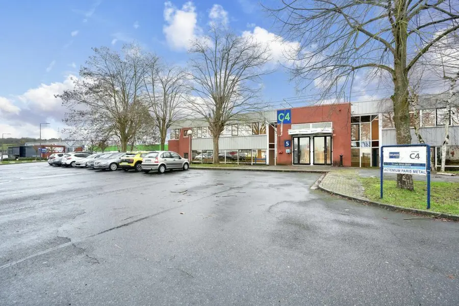 Entrepôt / Activité à louer - Saint-Thibault-Des-Vignes (77400) - 2003 m² - 1...