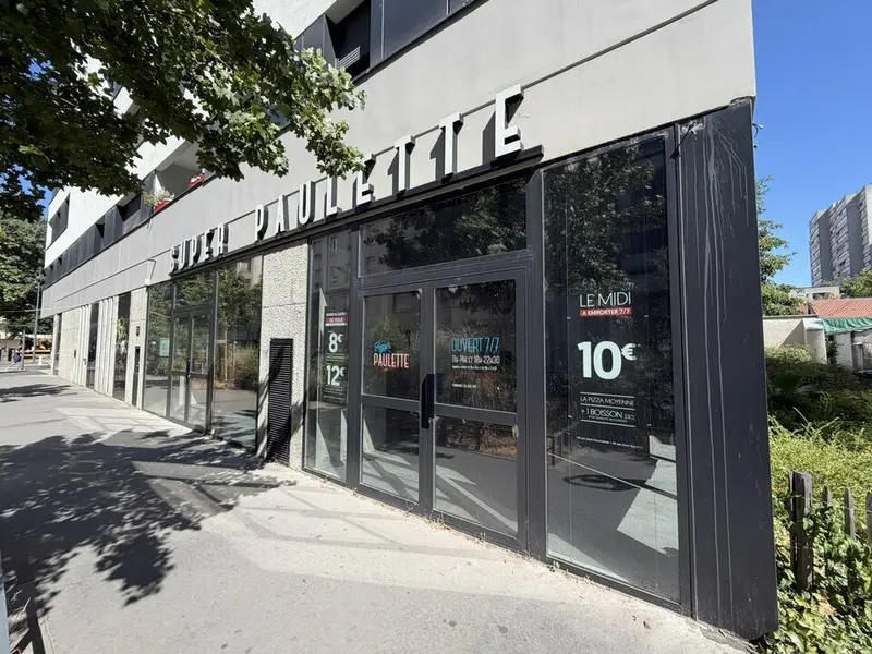 Local Commercial à louer - Villeurbanne (69100) - 173 m² - 2 595 €/mois
