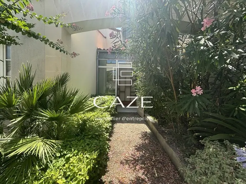 Bureau à vendre - Saintes (17100) - 160 m²