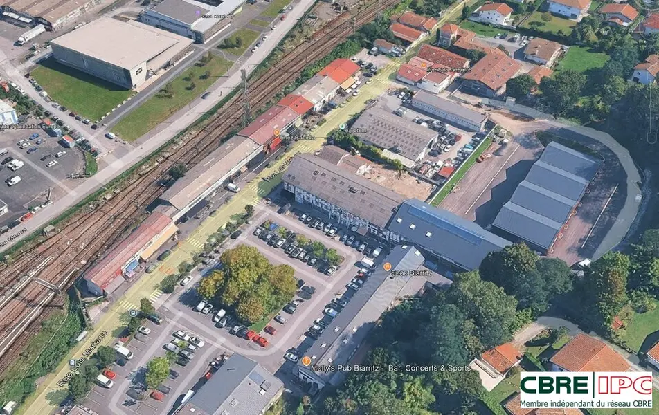 Local Commercial à vendre - Biarritz (64200) - 65 m² - 0 €