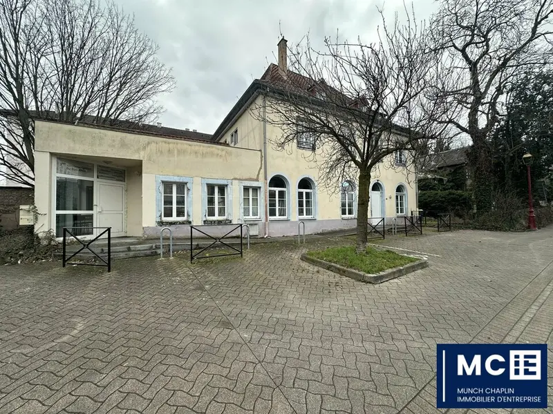 Bureau à louer - Schiltigheim (67300) - 330 m² - 4 125 €/mois