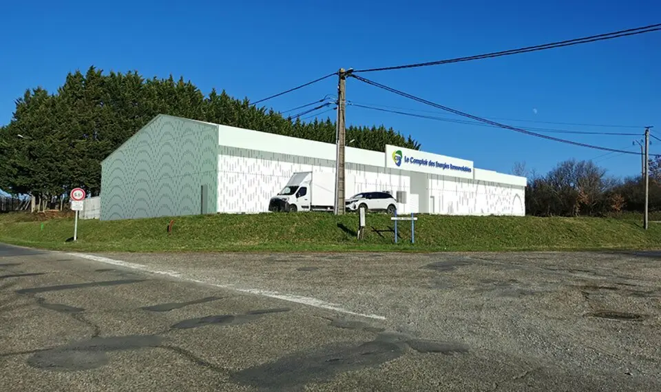 Entrepôt / Activité à vendre - Loupiac-De-La-Réole (33190) - 1414 m²