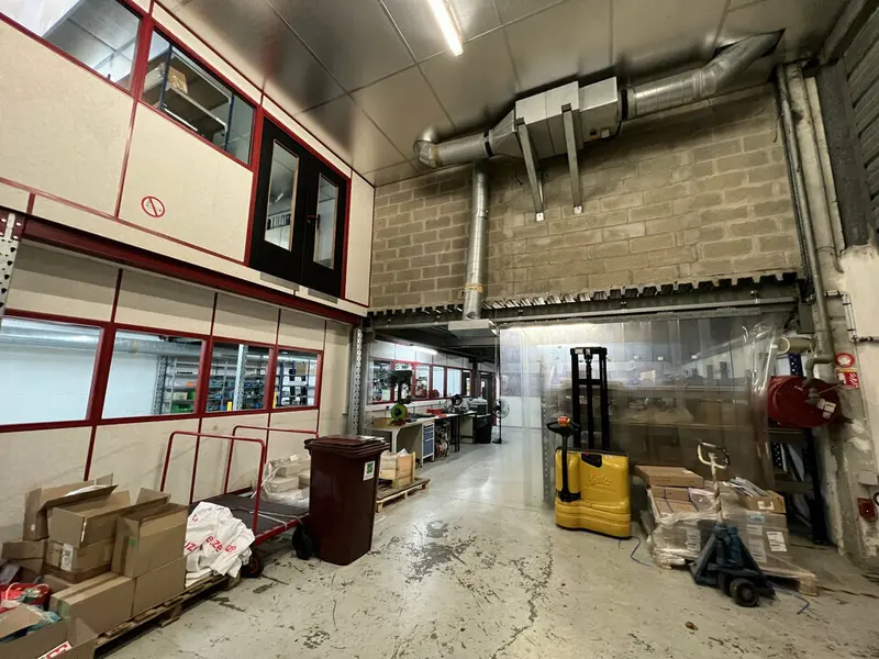 Entrepôt / Activité à vendre - Lognes (77185) - 720 m²