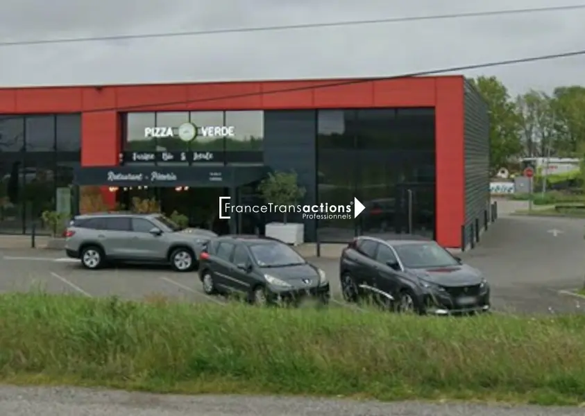 A LOUER LOCAL COMMERCIAL DE 110 M² LABASTIDE SAINT-PIERRE