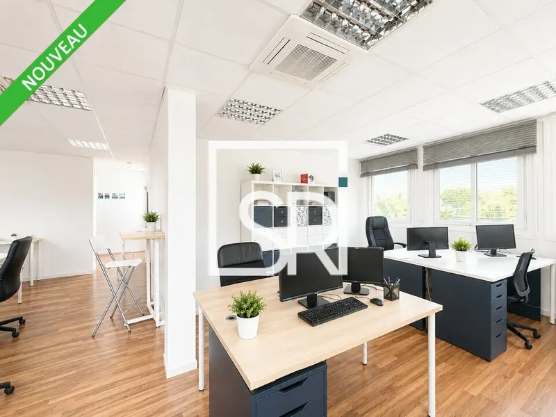 Bureau à vendre - Clermont-Ferrand (63000) - 306 m²