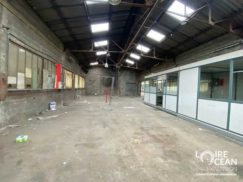 Entrepôt / Activité à vendre - Le Loroux-Bottereau (44430) - 1400 m²