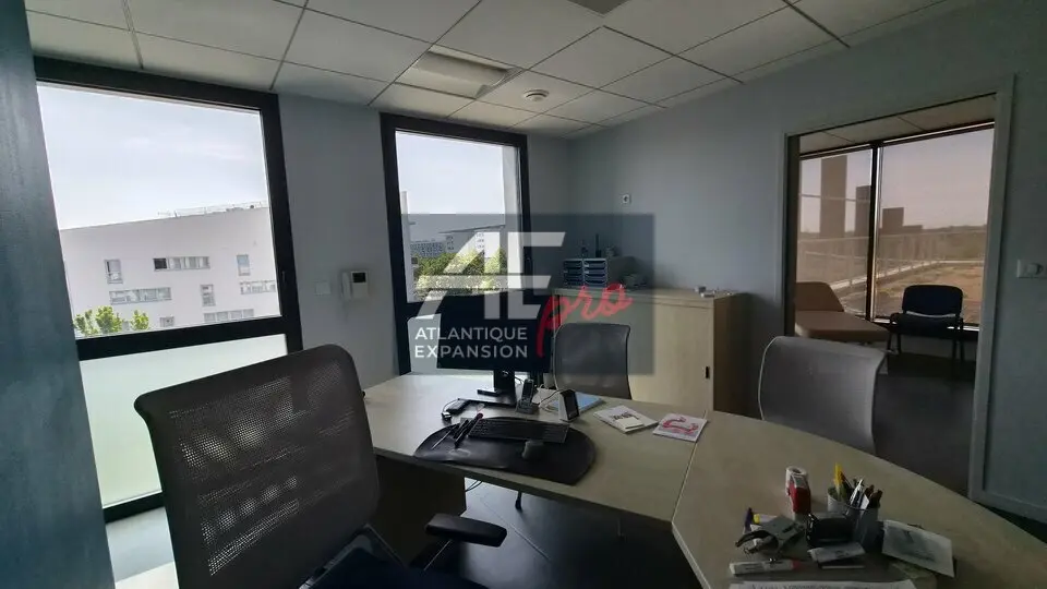 Bureau à vendre - Saint-Nazaire (44600) - 123 m²
