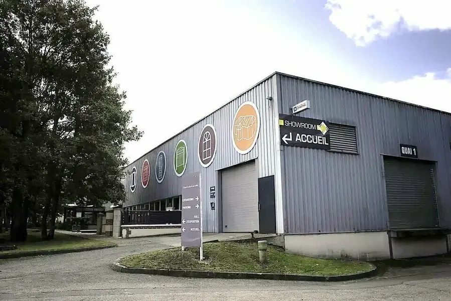Entrepôt / Activité à louer - Évreux (27000) - 1339 m² - 5 000 €/mois