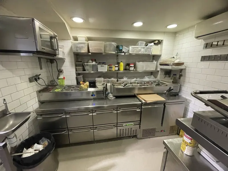 Fonds de commerce à vendre - Restauration - Paris 20 (75020) - 273 800 €