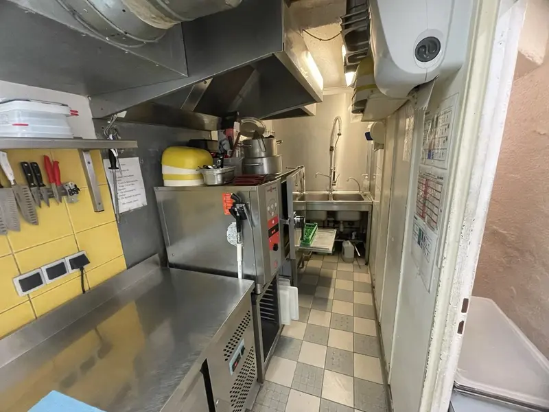 Fonds de commerce à vendre - Restauration - Paris 01 (75001) - 262 000 €
