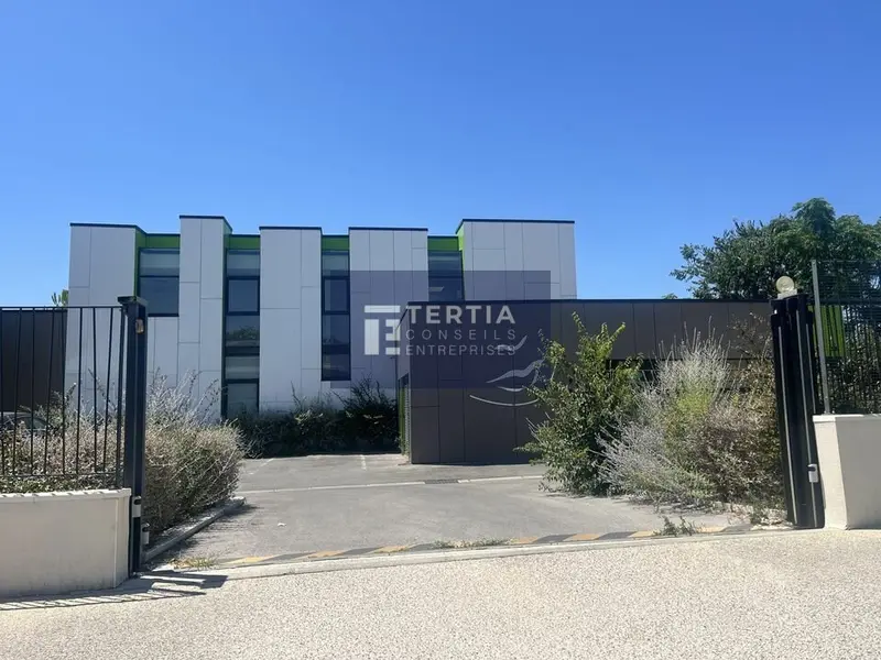 MONTPELLIER NORD - IMMEUBLE INDÉPENDANT À LOUER  380 m² env.