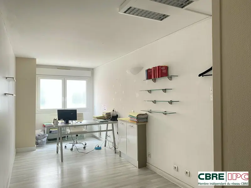 LOCATION - REF 8396FD