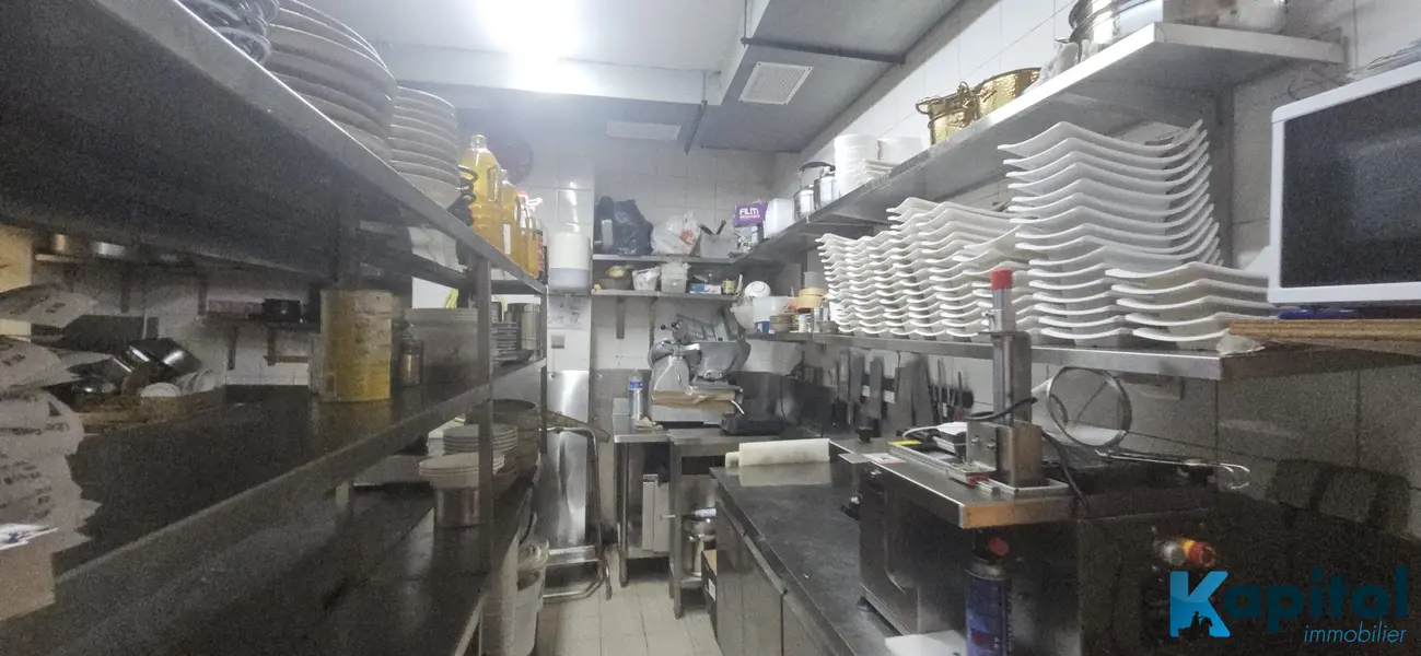 Beau Restaurant  10 - Quartier Recherché
