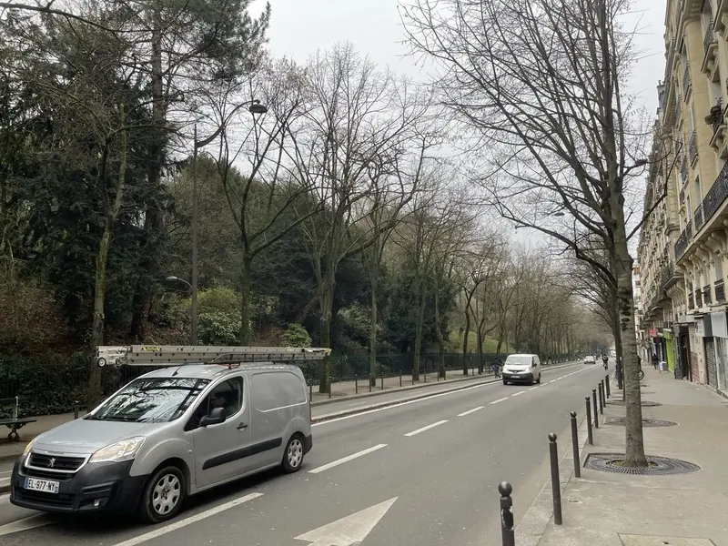Grand bar licence IV jauge 100 personnes