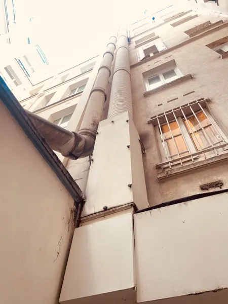 PARIS 7è - RESTAURANT - LICENCE IV - EXTRACTION