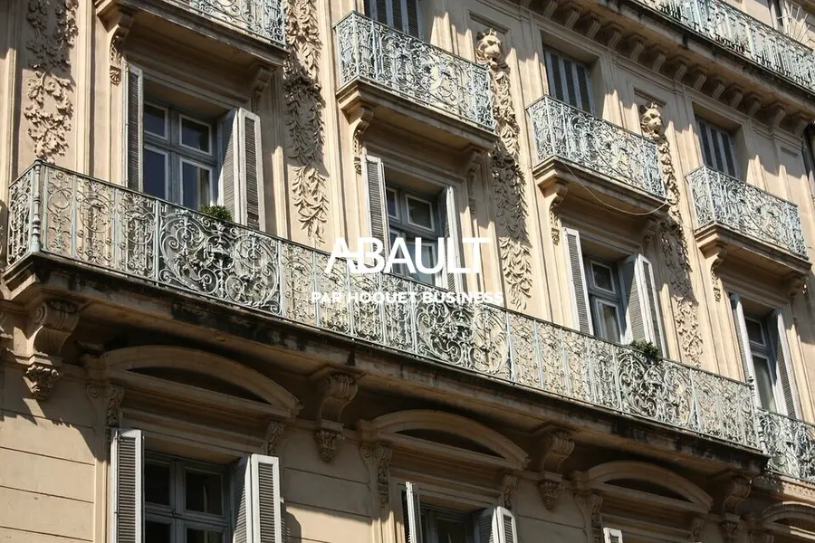 A louer Local commercial  125m² Montpellier
