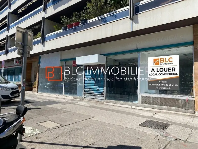 LOCAL COMMERCIAL A LOUER RUE SAINT PIERRE 13005 MARSEILLE 