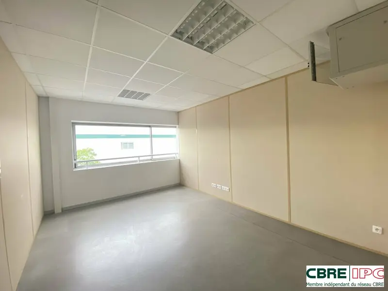 LOCATION - REF 8431FD