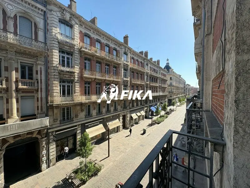 A LOUER BUREAUX 180 M² - (31000) TOULOUSE 