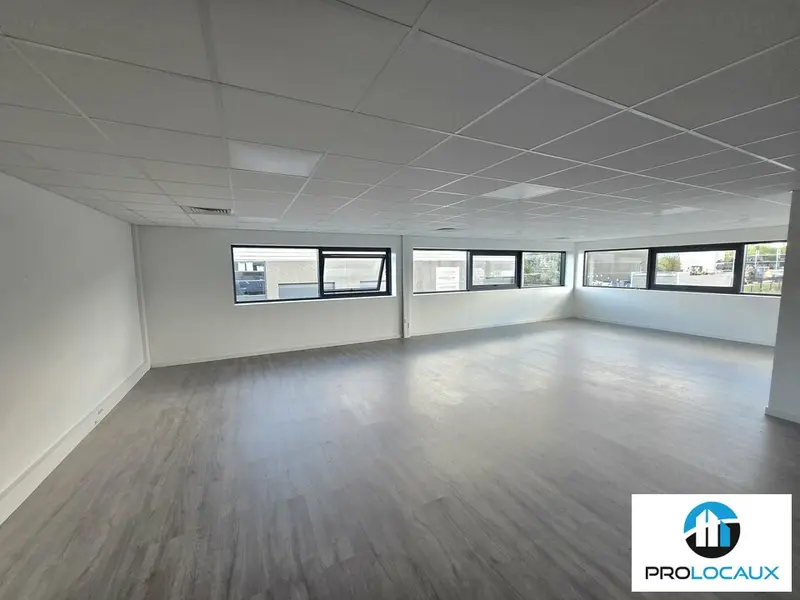 A louer Bureaux 125m² Longueau