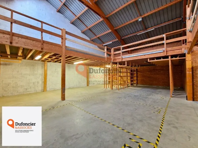 A louer Locaux d'activité 570m² Mignaloux-Beauvoir