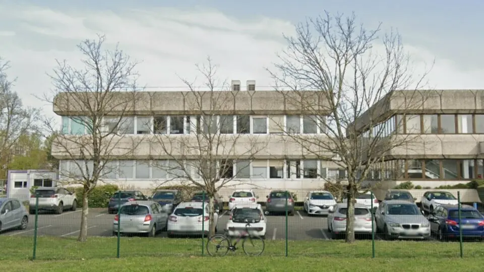 BUREAUX A VENDRE - BRUGES PARC CHAVAILLES