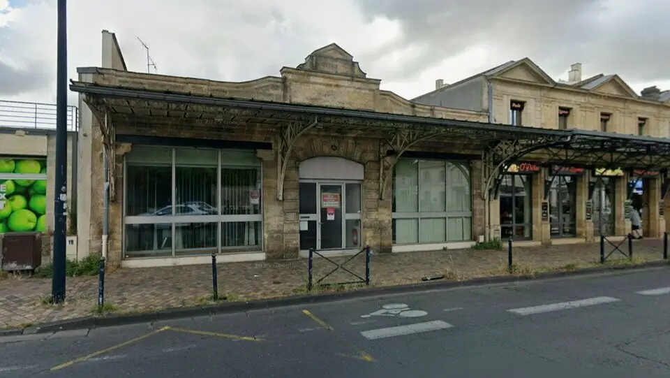 LOCAL COMMERCIAL A LOUER 250 M² - BORDEAUX BOULEVARD BARRIERE JUDAIQUE