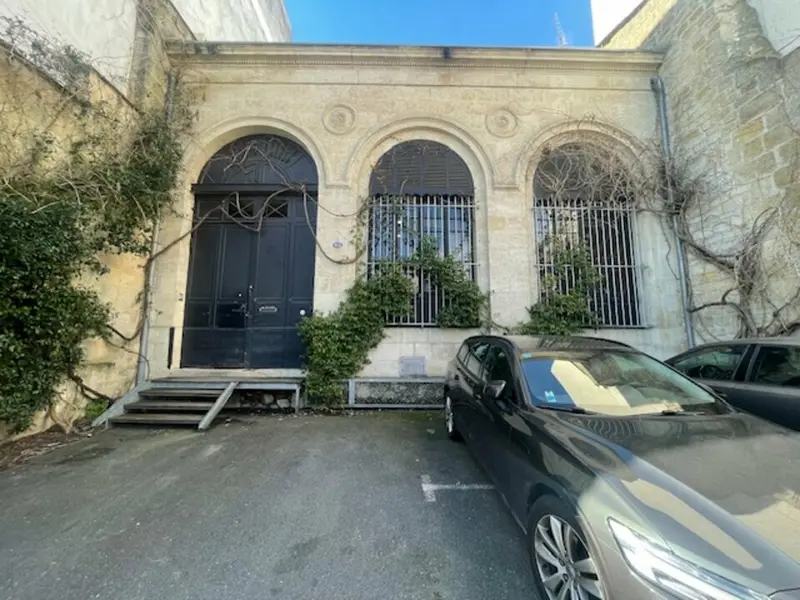 BUREAUX A LOUER - EMILE COUNORD