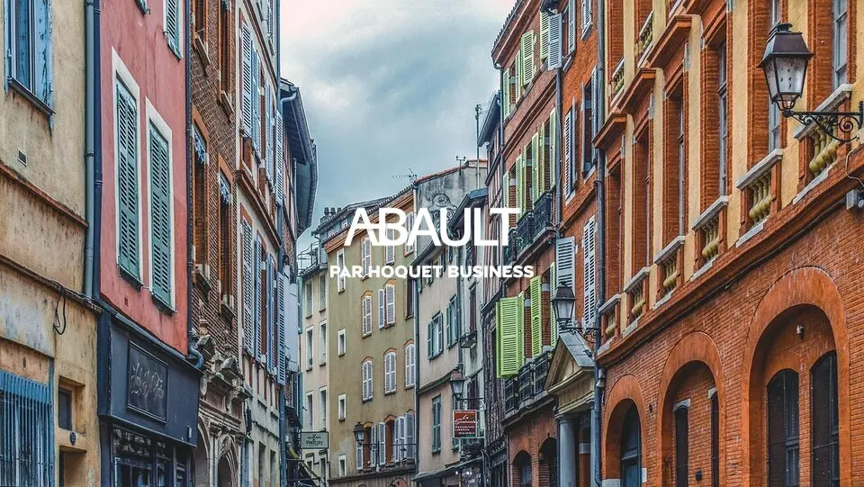 A louer Local commercial  243m² Toulouse
