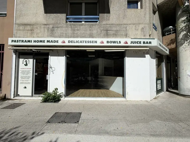 A louer Local commercial  90m² Villeurbanne