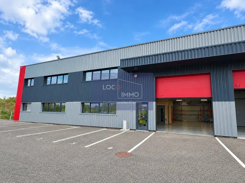 LOCAL D'ACTIVITÉS À VENDRE  MARTIGNAS-SUR-JALLE