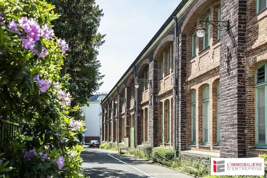BUREAUX À LOUER  188 m²  RENNES / RUE DE PARIS